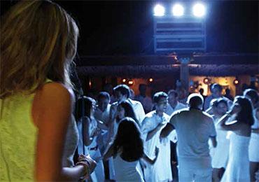 by-night-1.jpg